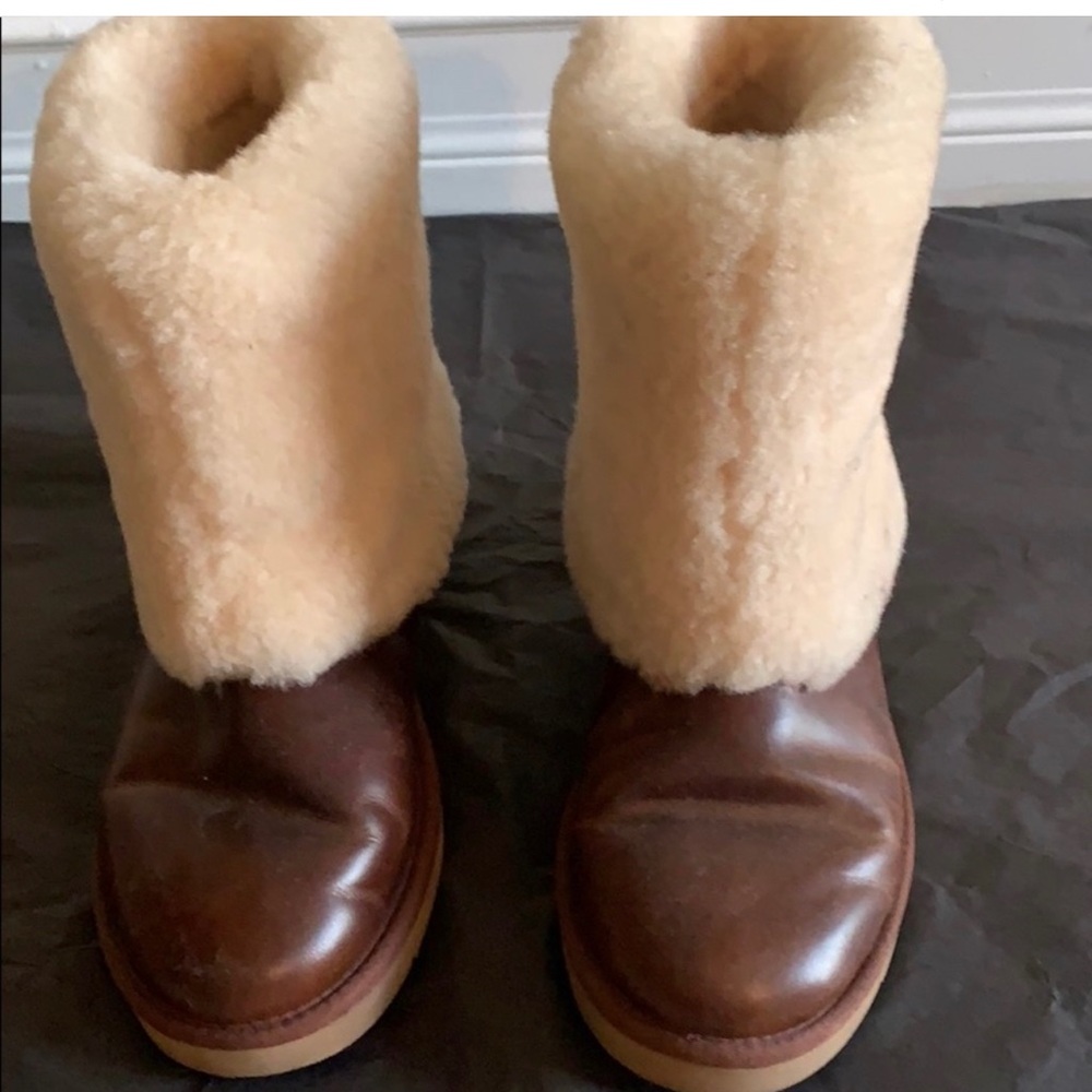 ISO Ugg’s